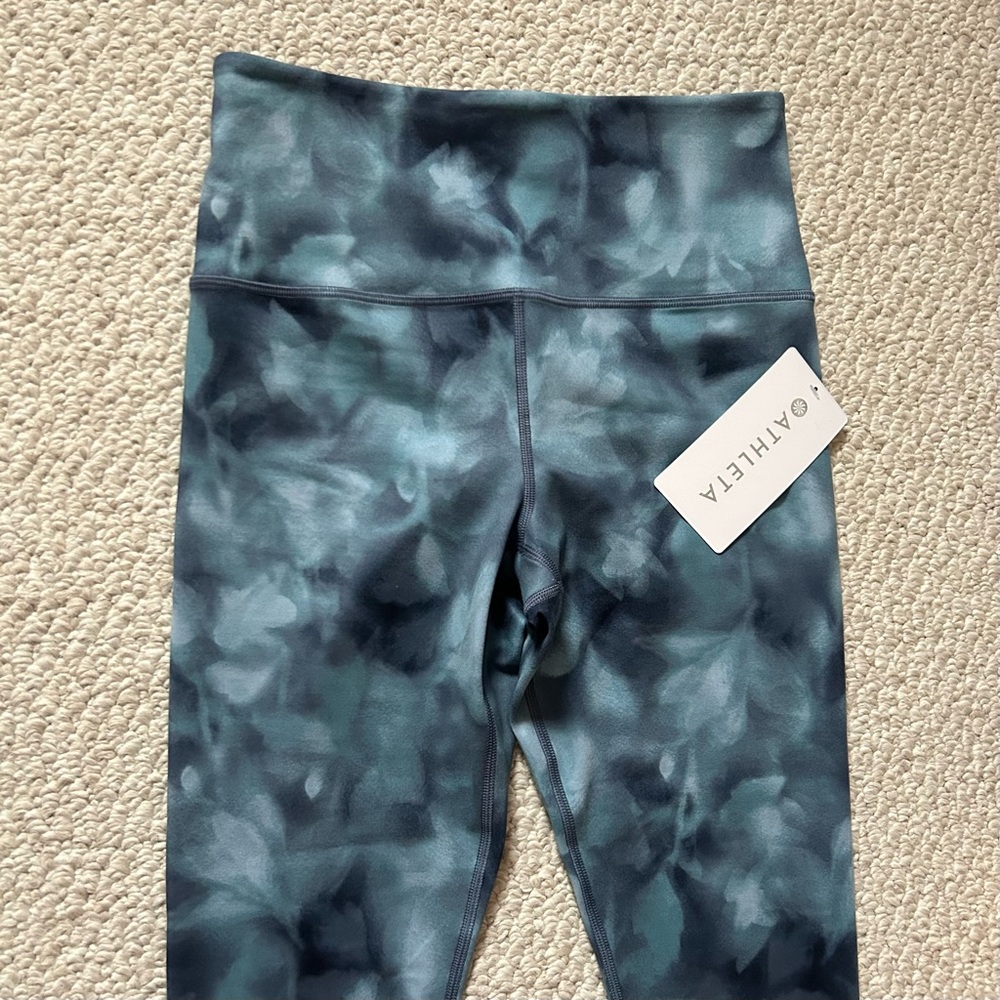 NWT Athleta Elation 7/8 Printed Tight Size Small - Picture 3 of 7
